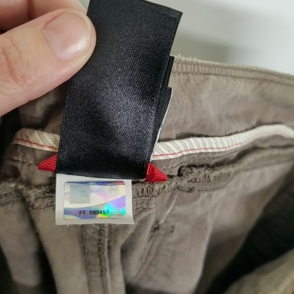 The North Face Convertible Shorts Pants in color‎ Khaki size 14 women's - Picture 5 of 16